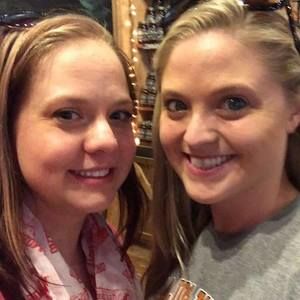 Meet your Posher, Cortney